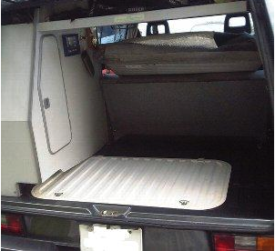 エンジンルーム上に敷くマットが欲しいのだが 趣味 その他 カヌーワールド 西沢あつしのwebサイト